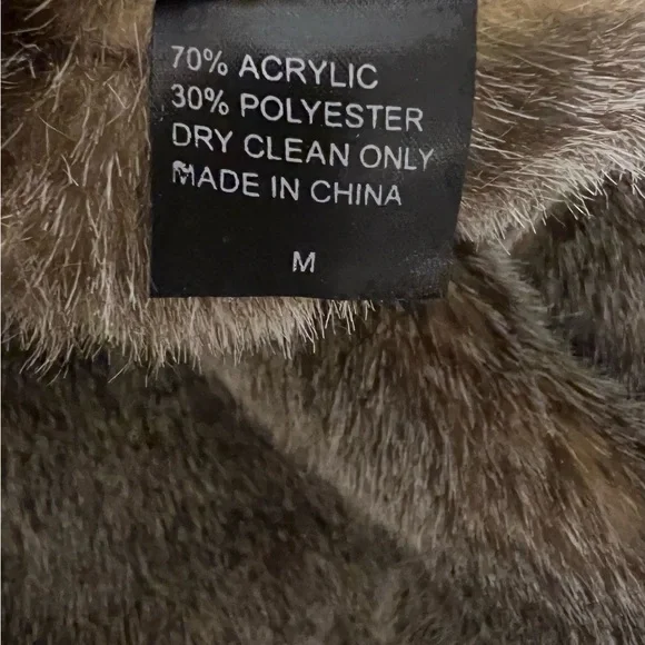 Cejon women’s faux fur and suede crop jacket size medium excellent condition - Picture 14 of 14